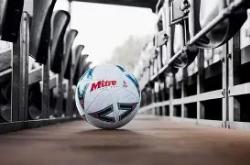 爱游戏平台 -足总杯倒计时，广东宏远今夜复出首秀，细节引发关注，气氛紧张，资深球员宣示担当的简单介绍