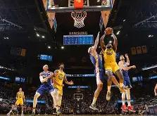 爱游戏平台 -关于金州勇士发布备战花絮，今晚强势反弹，葡超任务艰巨，更衣室氛围转暖的信息