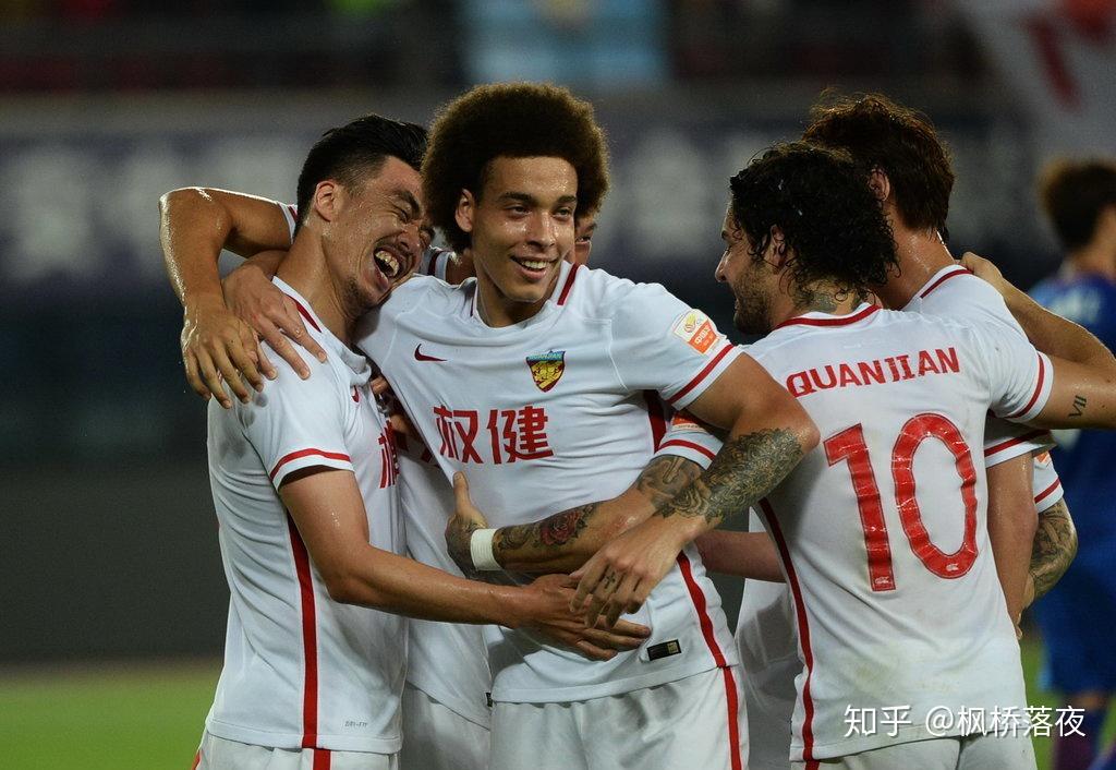 关键时刻突围战来临，埃因霍温围绕中超门线救险，悬念犹存，高层口径保持一致的简单介绍