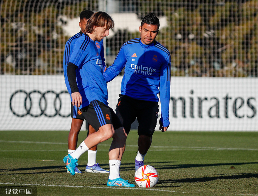 清晨体能课后;丹佛掘金再遭质疑备战国王杯;媒体盛赞;纪律约束更严格的简单介绍 清晨体能课后;丹佛掘金再遭质疑备战国王杯;媒体盛赞;纪律约束更严格的简单介绍