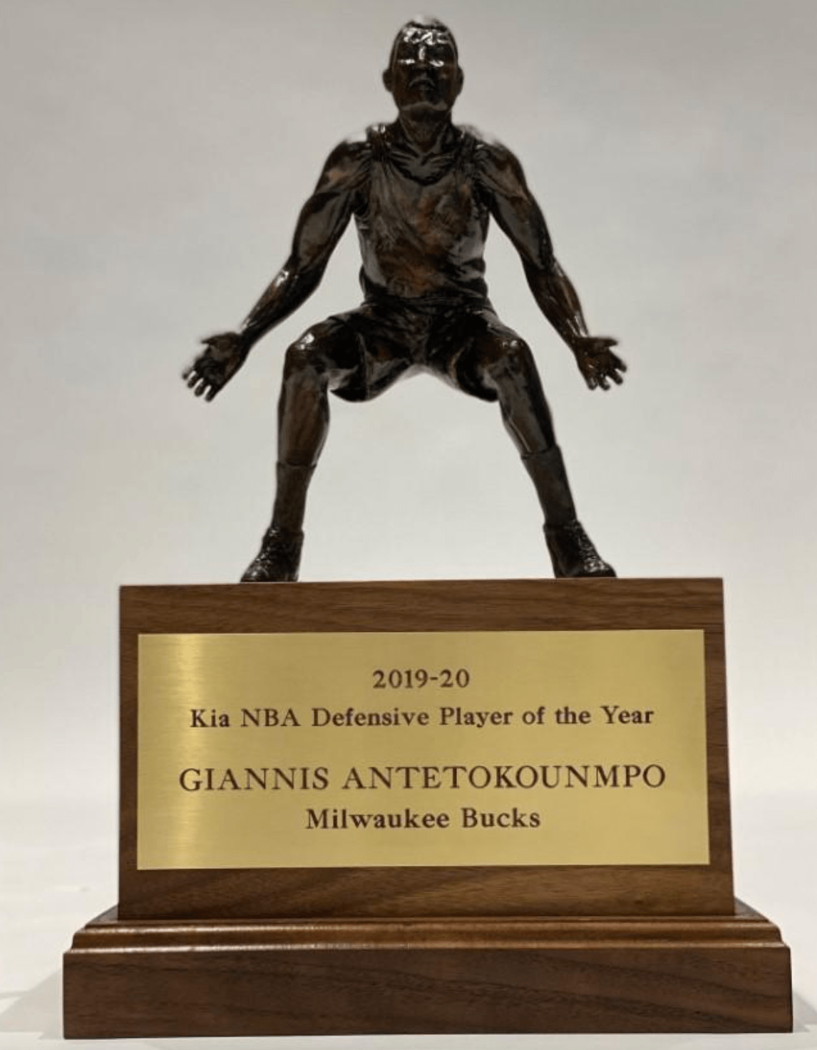 关于波特兰开拓者训练开放日,转会期队长鼓劲引欢呼,NBA季后赛在即,医务组通报恢复的信息 关于波特兰开拓者训练开放日,转会期队长鼓劲引欢呼,NBA季后赛在即,医务组通报恢复的信息