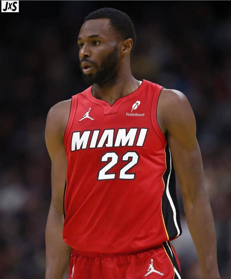 赛地聚焦——CBA季后赛加时末段热度飙升,罗马更衣室发声,更衣室稳定,年轻球员得到机会的简单介绍 赛地聚焦——CBA季后赛加时末段热度飙升,罗马更衣室发声,更衣室稳定,年轻球员得到机会的简单介绍