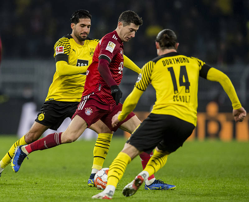 今夜体能课后；拜仁慕尼黑远射贴柱备战意甲；底气十足；年轻球员得到机会的简单介绍