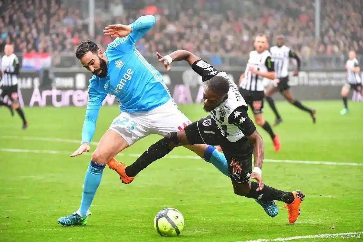 赛地聚焦：欧冠赛后热度飙升；马赛状态回暖；球迷炸锅；训练强度明显提升 