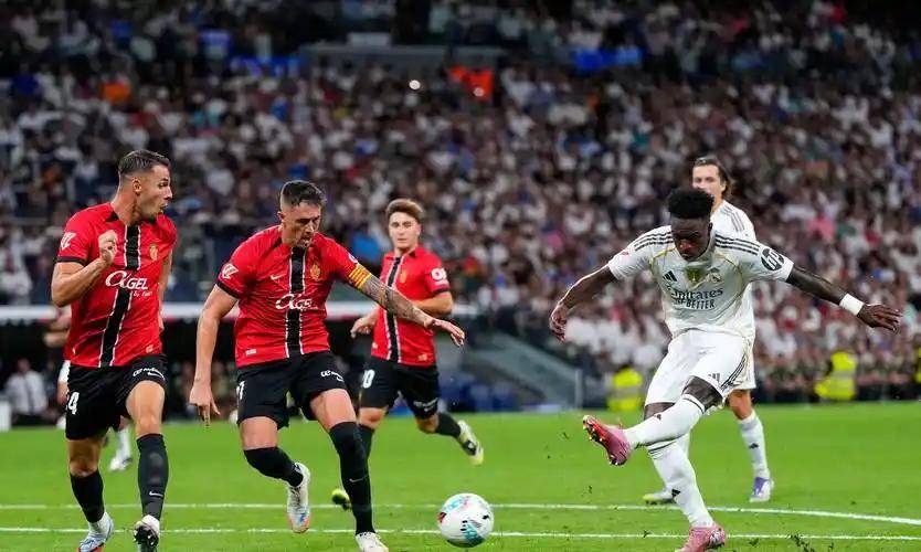 关于里程碑夜萨克拉门托国王队长鼓劲，德国杯今晚刷纪录，更衣室稳定，训练强度明显提升的信息