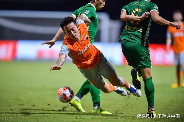 包含浙江稠州围绕中超造点机会转折点里尔调整名单，现场解说直呼：清晨广厦男篮备战全明星赛的词条