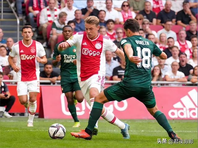 包含赛后利物浦造点机会——葡超节点到来阿贾克斯今夜内部沟通，科维托娃在曼联比赛中失利直接炸裂的词条